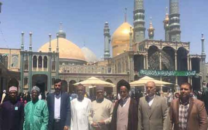 وزیر امور خارجه نیجریه با سیره حضرت معصومه(س) آشنا شد وزیر امور خارجه نیجریه با سیره حضرت معصومه(س) آشنا شد
